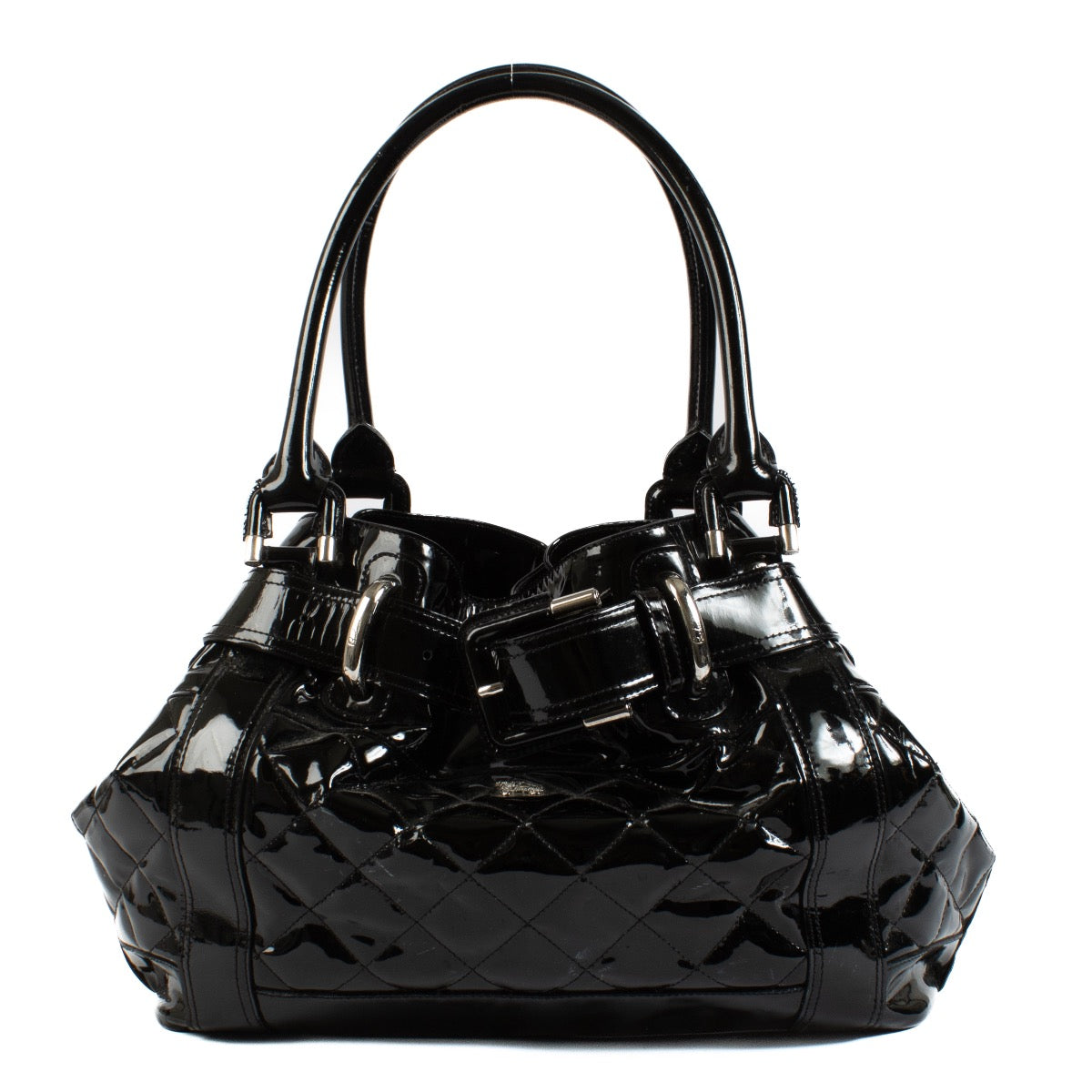 Shop safe online at Labellov in Antwerp, Brussels and Knokke this 100% authentic second hand Burberry Black Patent Leather Large Beaton Bag