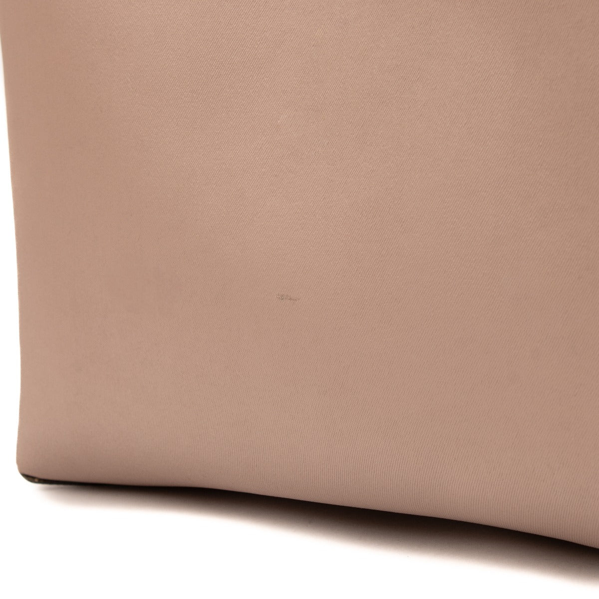 Shop 100% authentic secondhand Gucci GG Supreme Reversible Tote Bag on Labellov.com