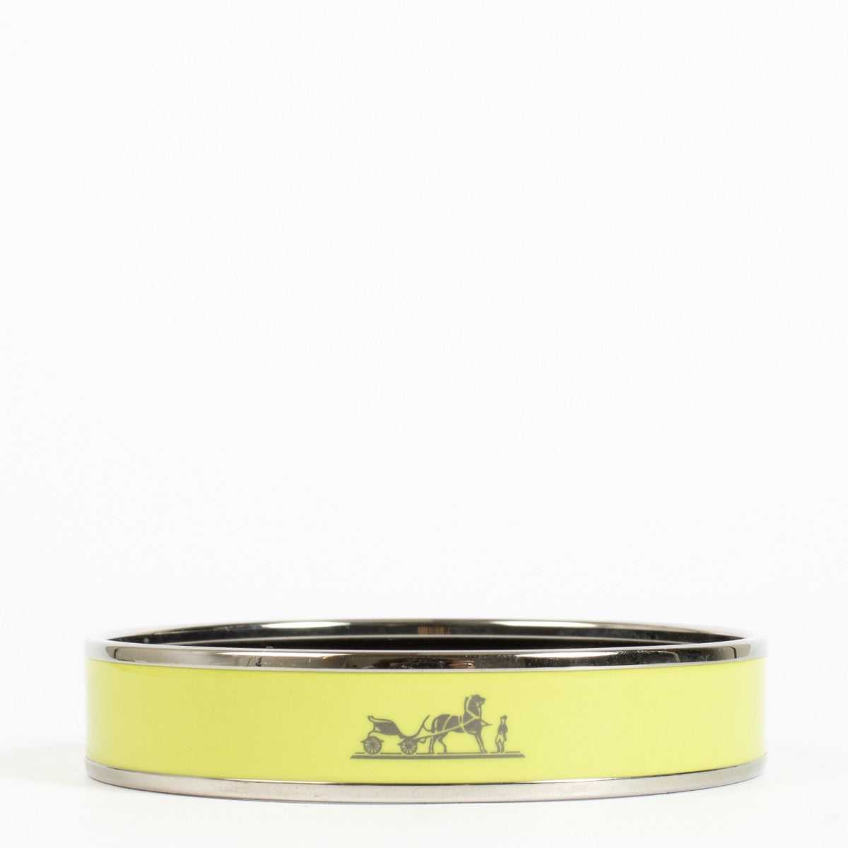 Authentic second-hand Hermès Green Enamel Caleche Bangle Bracelet - Size M on labellov.com