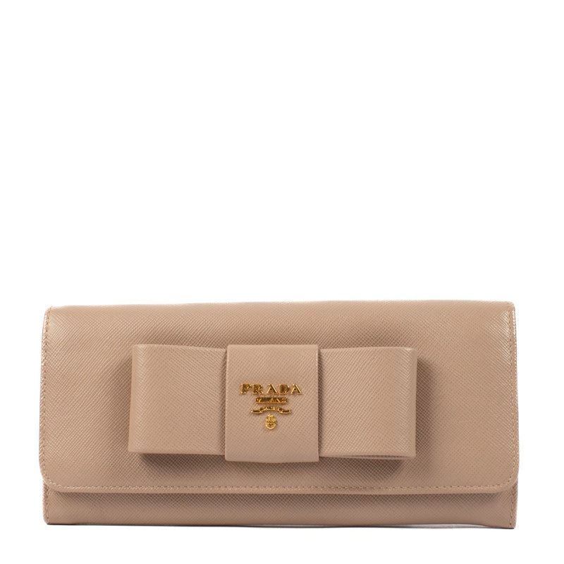shop 100% authentic second hand Prada Pink Bow Wallet on Labellov.com