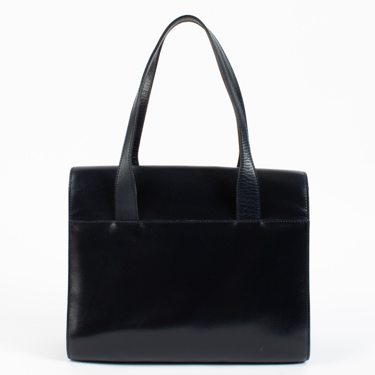 Shop safe online at Labellov in Antwerp and Knokke this 100% authentic second hand Delvaux Blue Vintage Box Calf Bag