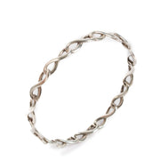 Shop safe online at Labellov in Antwerp, Brussels and Knokke this 100% authentic second hand Tiffany & Co. Silver Infinity Bangle Bracelet - Size 61