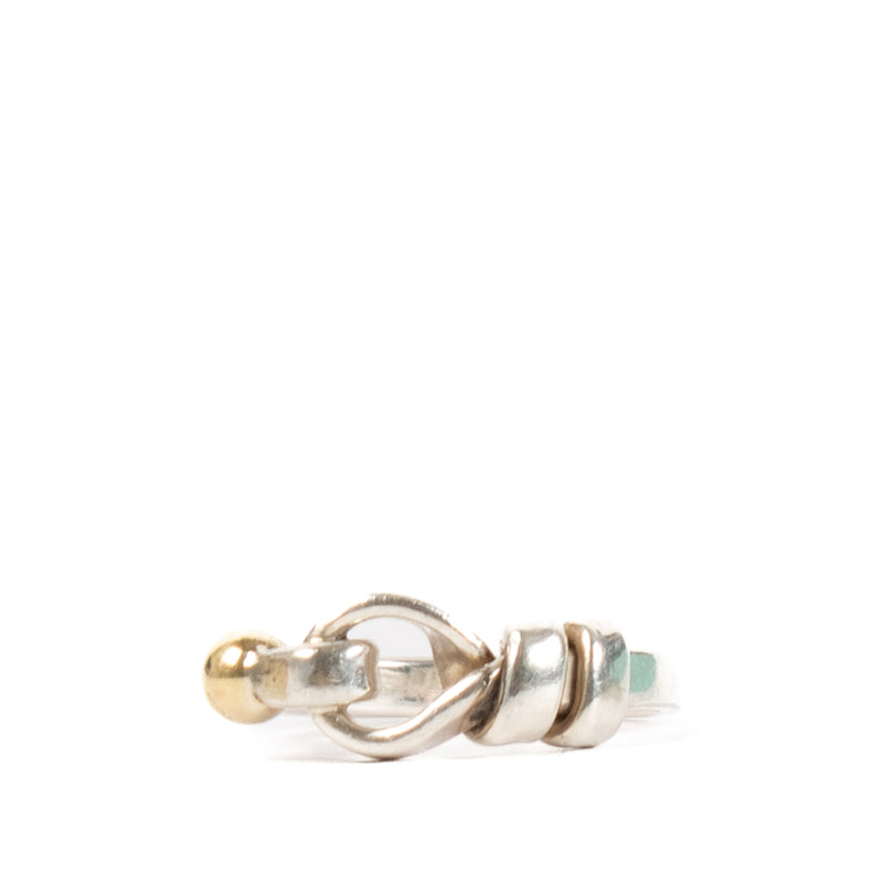 Shop safe online at Labellov in Antwerp, Brussels and Knokke this 100% authentic second hand Tiffany & Co Silver Love Knot 18k Gold Ball Ring - size 48