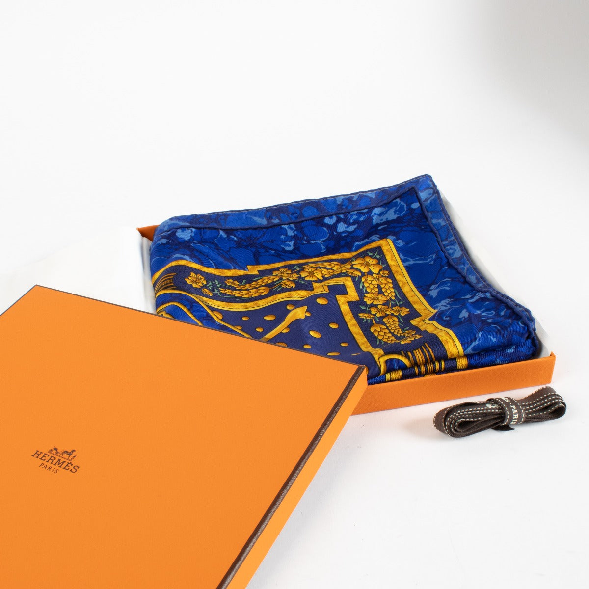 Foulard Hermès Carpe Diem 90