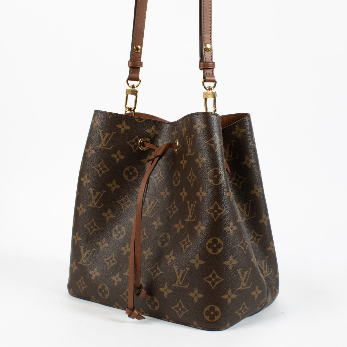 shop 100% authentic second hand Louis Vuitton Monogram NeoNoe Bag on Labellov.com