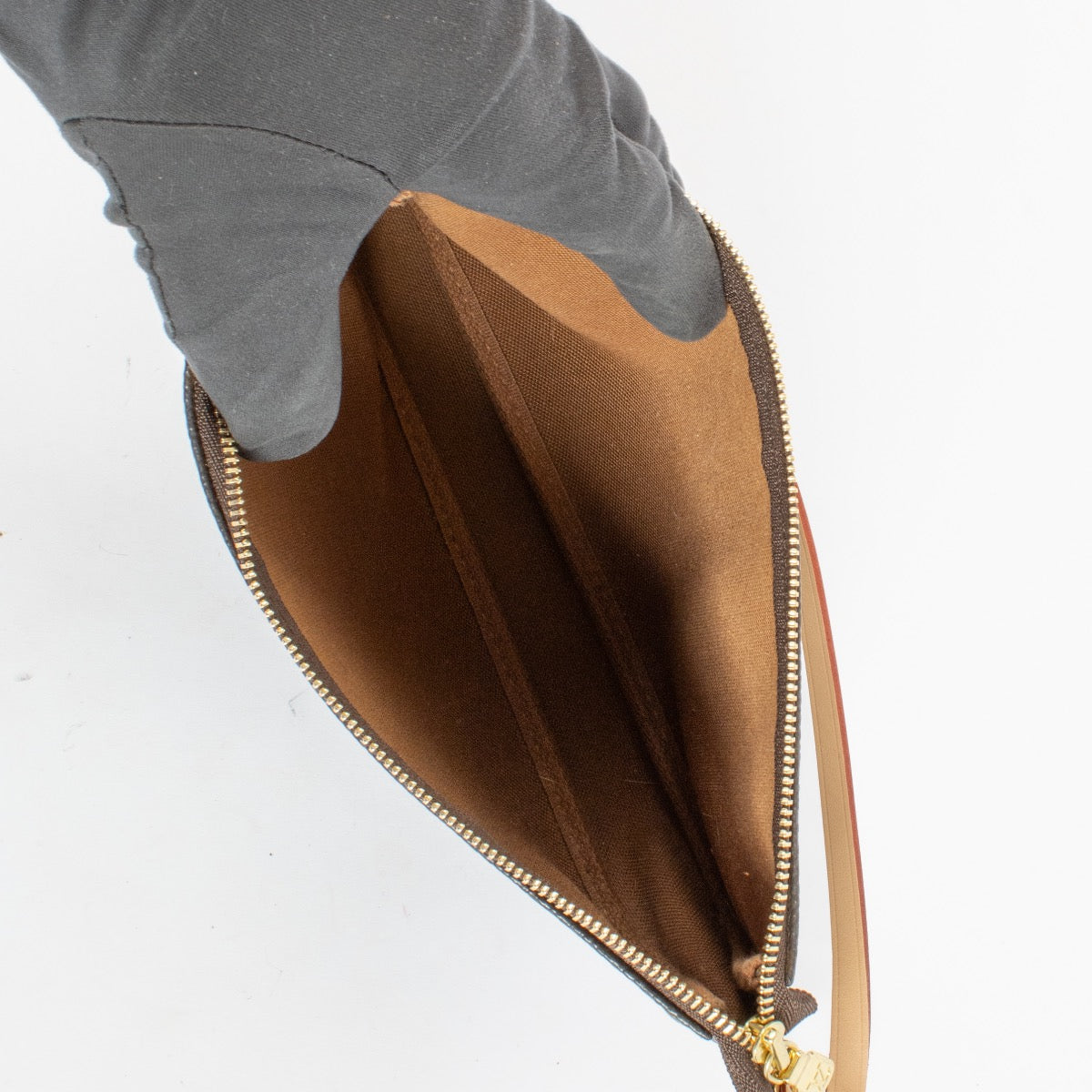 shop 100% authentic second hand Louis Vuitton Monogram Pochette Accessoires on Labellov.com
