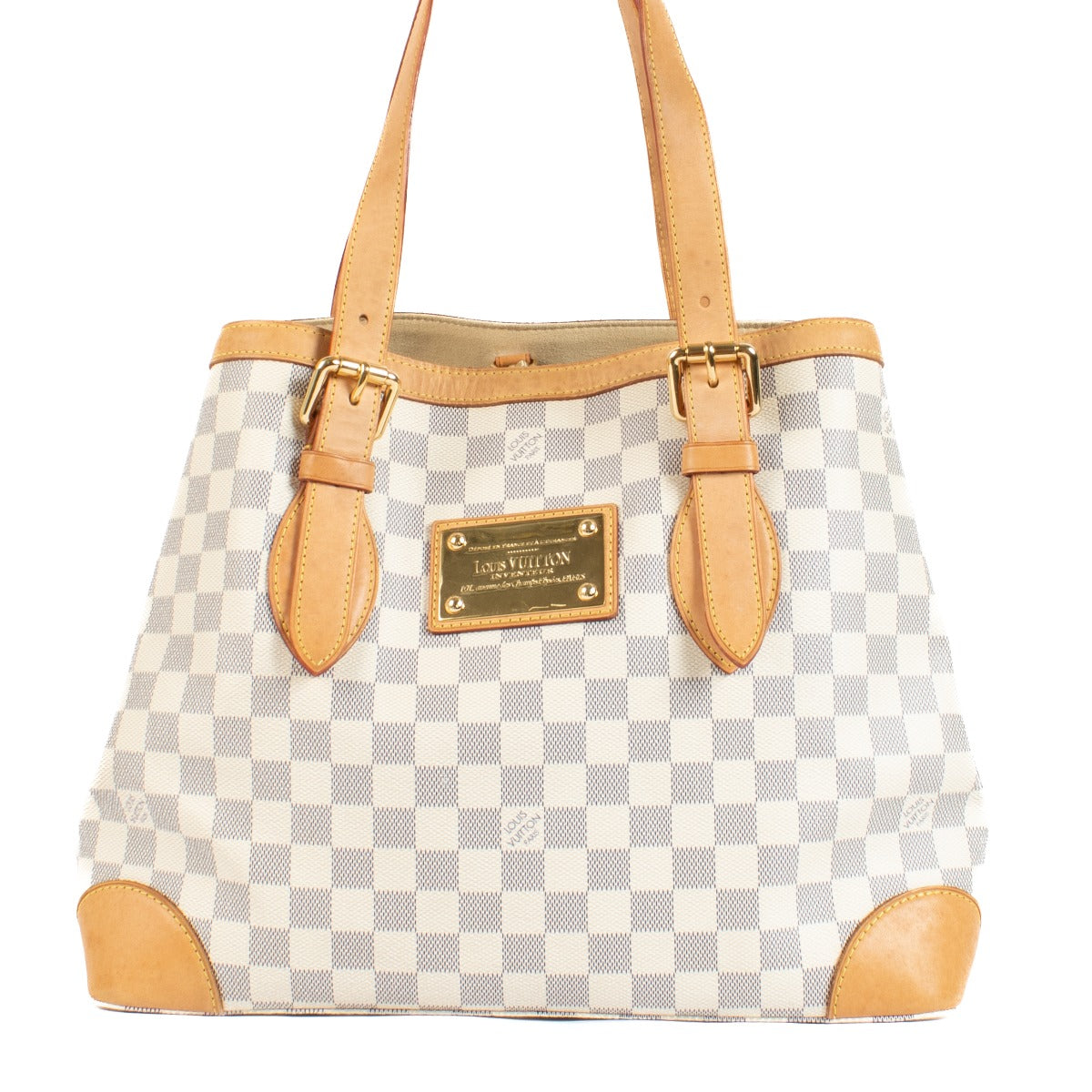 Shop safe online at Labellov in Antwerp, Brussels and Knokke this 100% authentic second hand Louis Vuitton Damier Azur Hampstead MM Bag