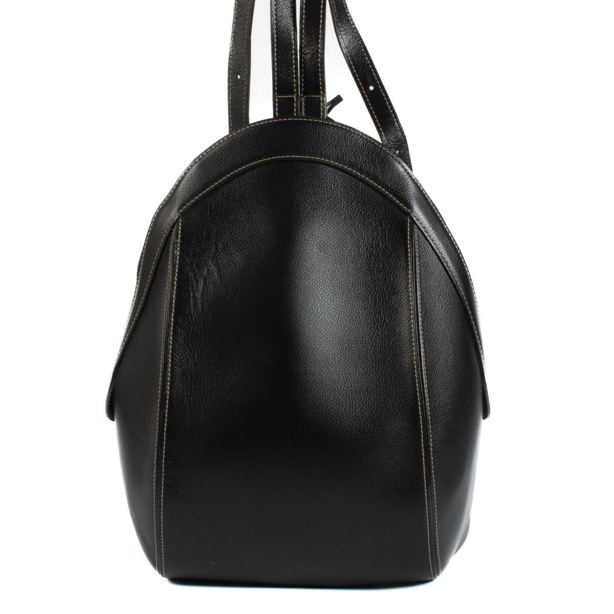 Shop safe online at Labellov in Antwerp, Brussels and Knokke this 100% authentic second hand Delvaux Black Amitie Backpack