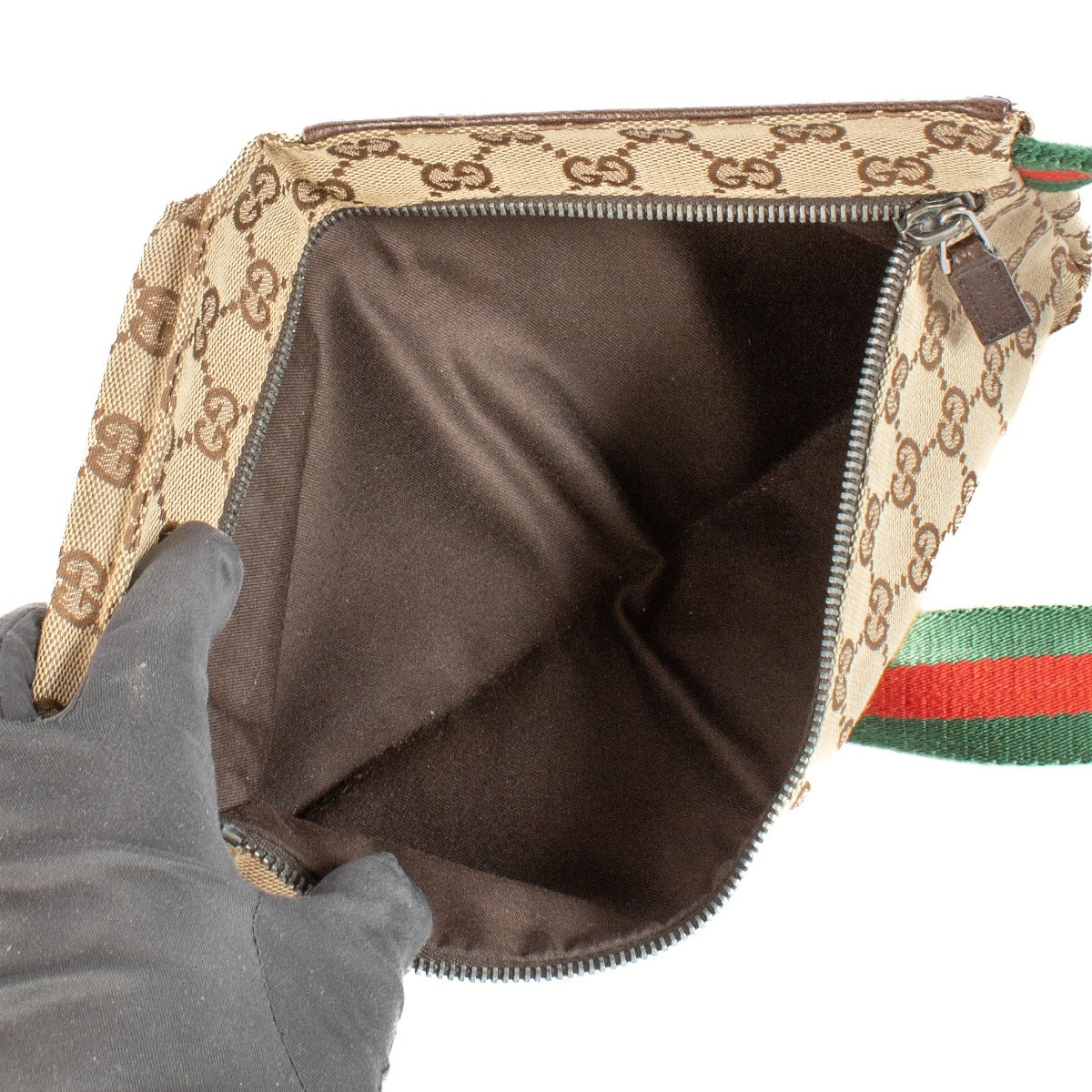 shop 100% authentic second hand Gucci Monogram Belt Bag on Labellov.com
