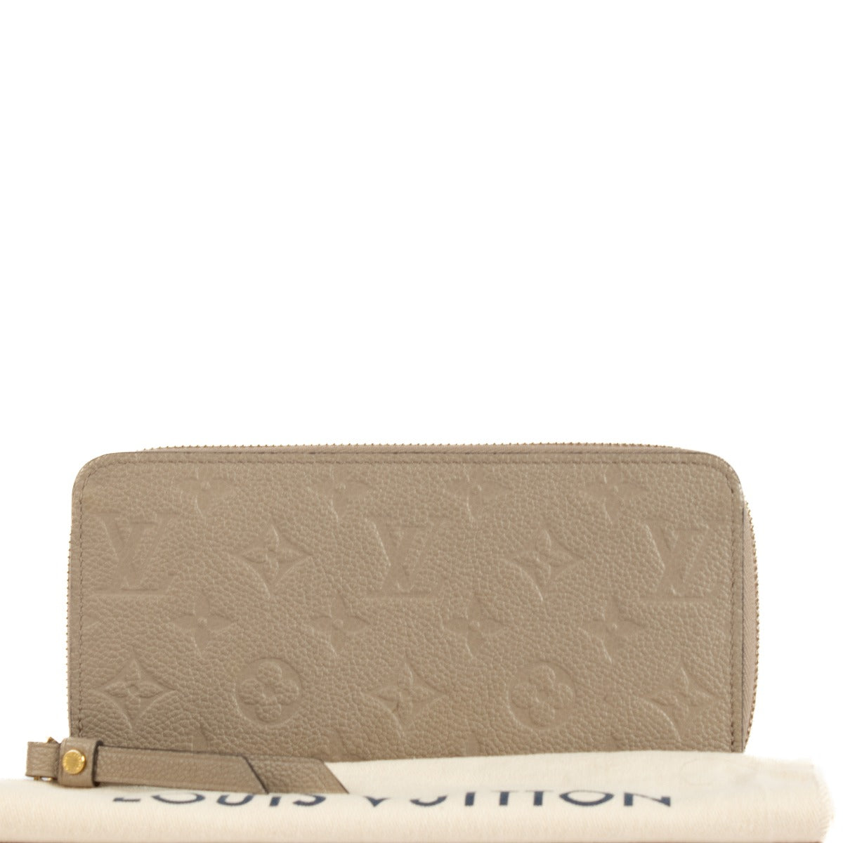 Shop safe online at Labellov in Antwerp, Brussels and Knokke this 100% authentic second hand Louis Vuitton Grey Monogram Zippy Wallet