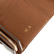 Shop safe online at Labelllov in Antwerp, Brussels and Knokke this 100% authentic second hand Louis Vuitton Monogram Koala Compact Wallet