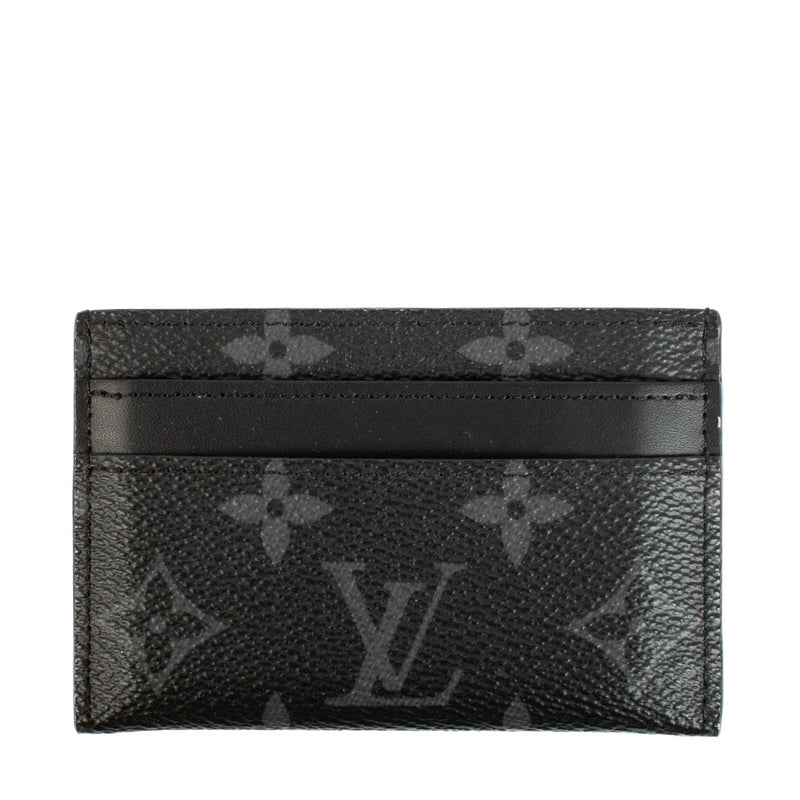 Shop safe online at Labellov in Antwerp, Brussels and Knokke this 100% authentic second hand Louis Vuitton Monogram Card Holder