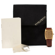 Shop safe online at Labellov in Antwerp, Brussels and Knokke this 100% authentic second hand Baume et Mercier Gold Tonneau Watch