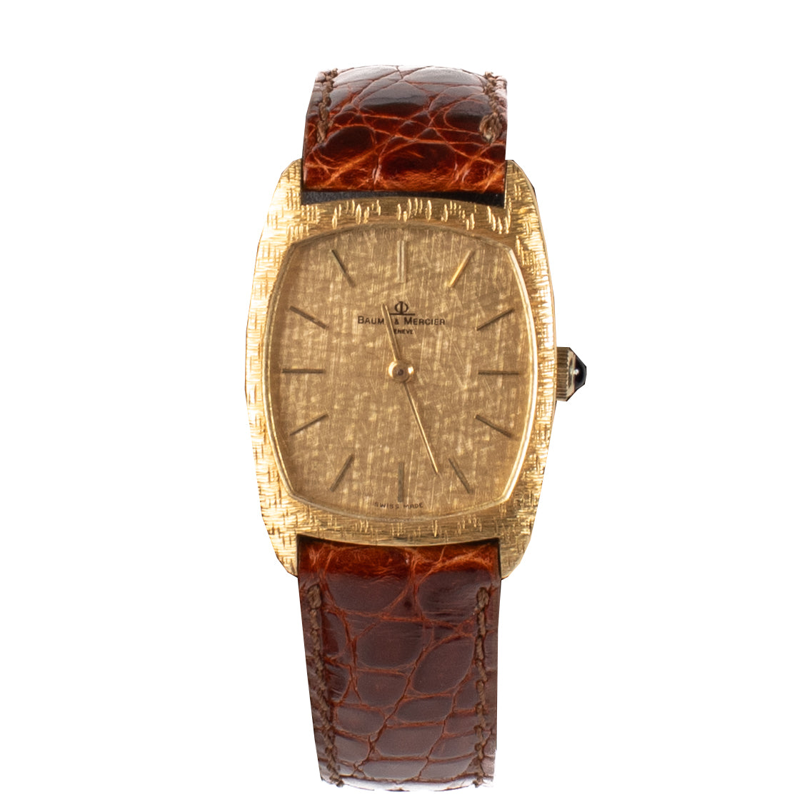 Shop safe online at Labellov in Antwerp, Brussels and Knokke this 100% authentic second hand Baume et Mercier Gold Tonneau Watch