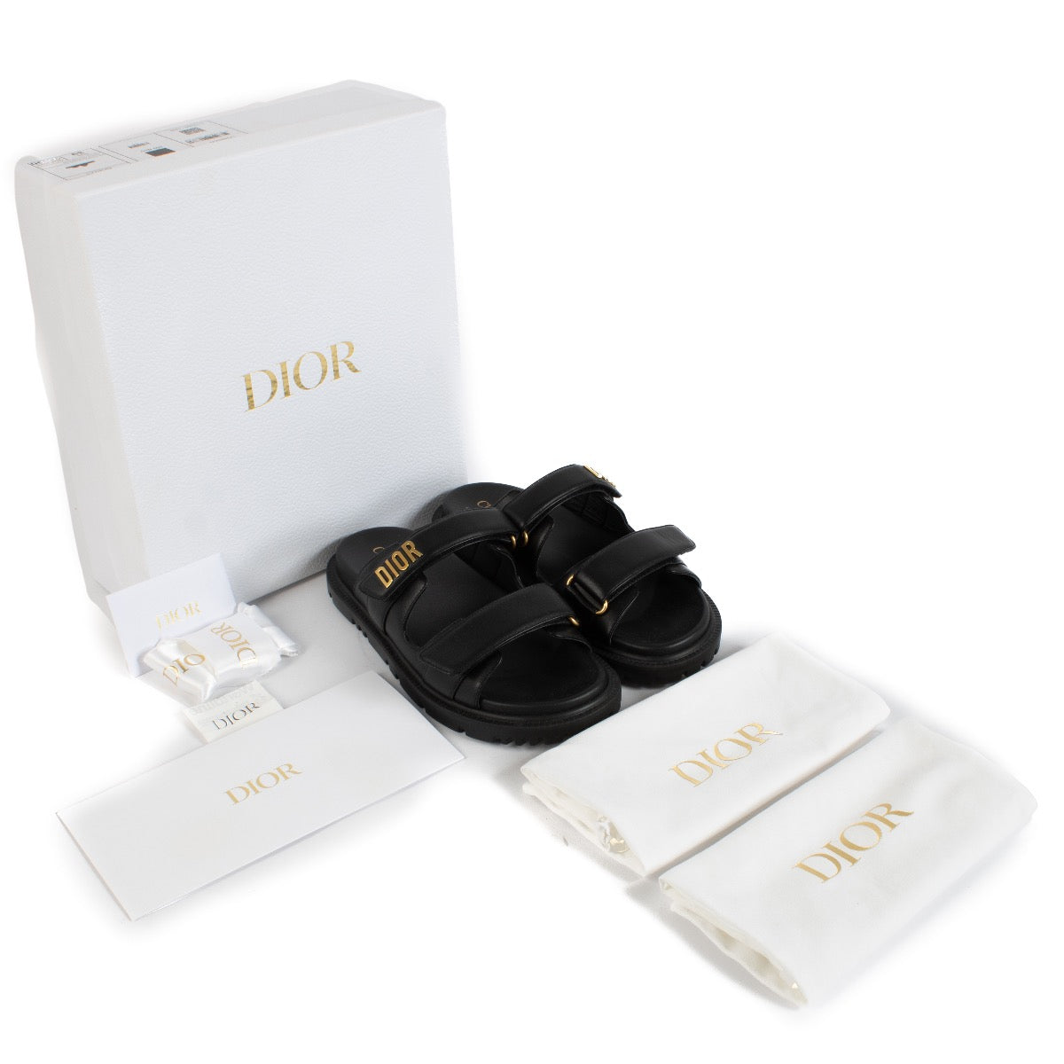 Shop safe online at Labellov in Antwerp, Brussels and Knokke this 100% authentic second hand Christian Dior Black Dioract Sandals - Size 39