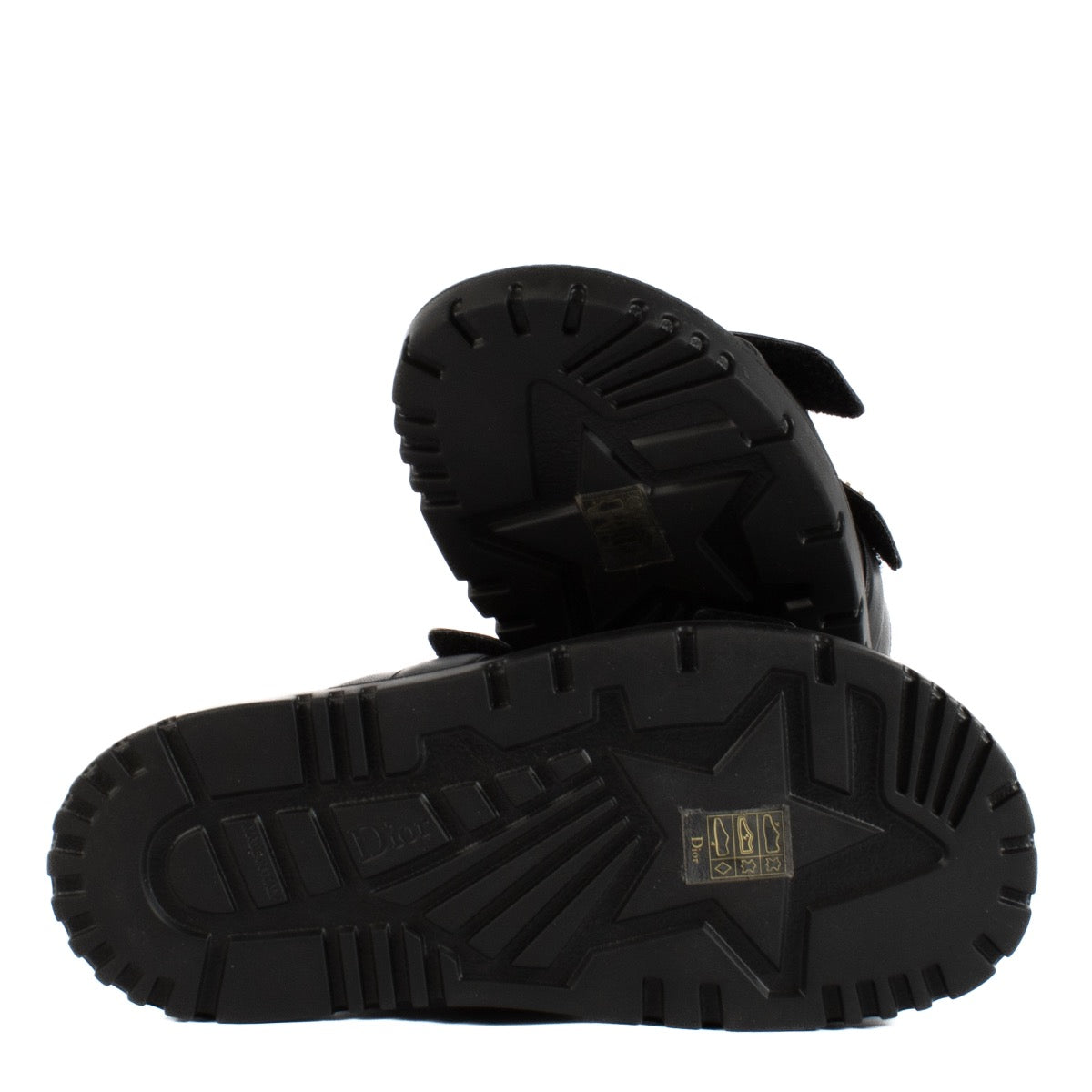 Shop safe online at Labellov in Antwerp, Brussels and Knokke this 100% authentic second hand Christian Dior Black Dioract Sandals - Size 39