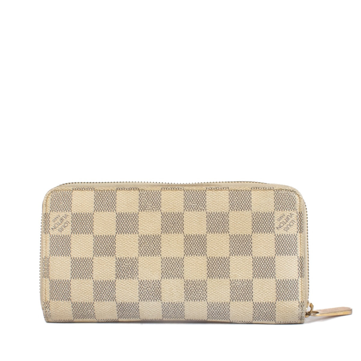 Shop safe online at Labellov in Antwerp, Brussels and knokke this 100% authentic second hand Louis Vuitton Damier Azur Zippy Wallet