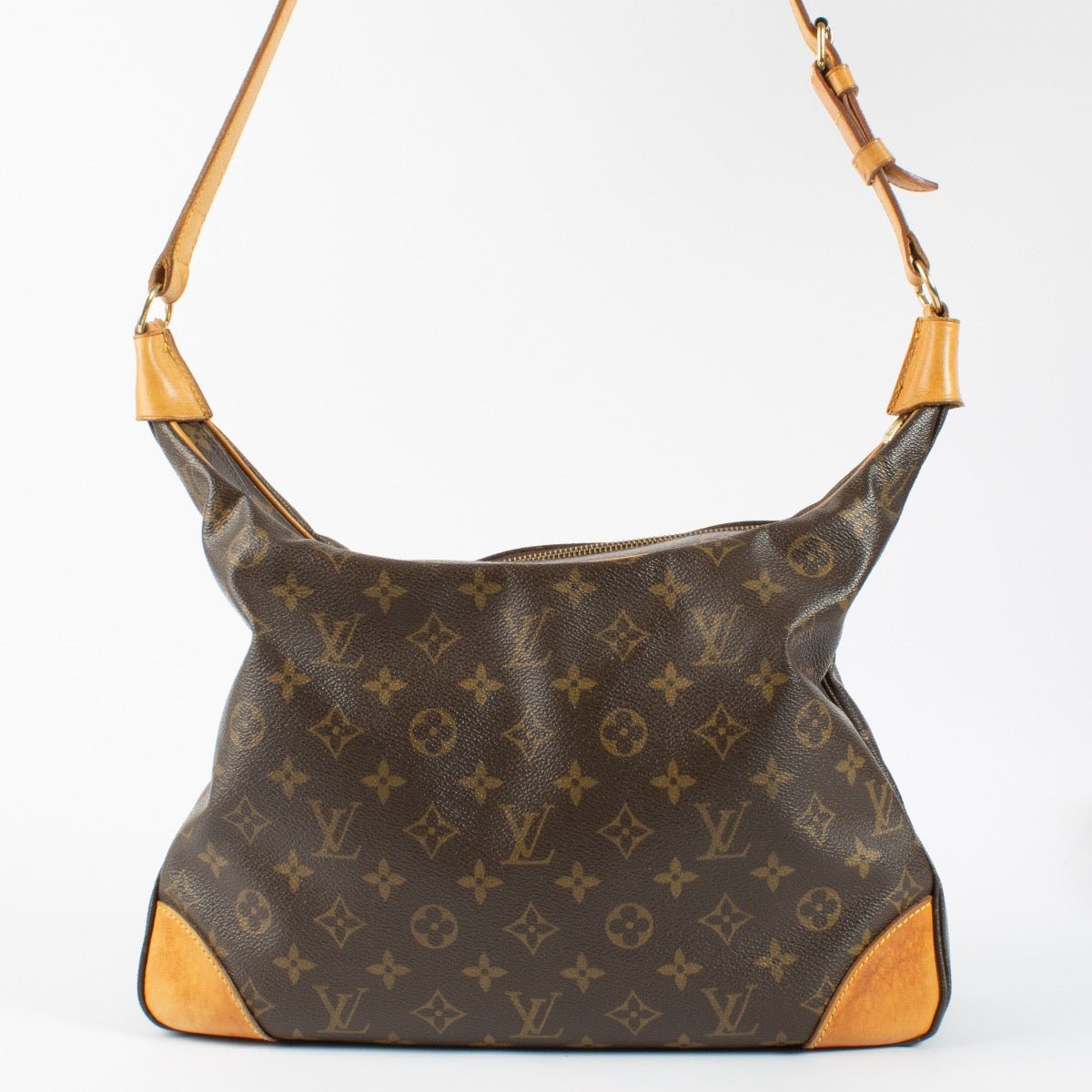 Shop 100% authentic second hand Louis Vuitton Monogram Boulogne Bag on Labellov.com