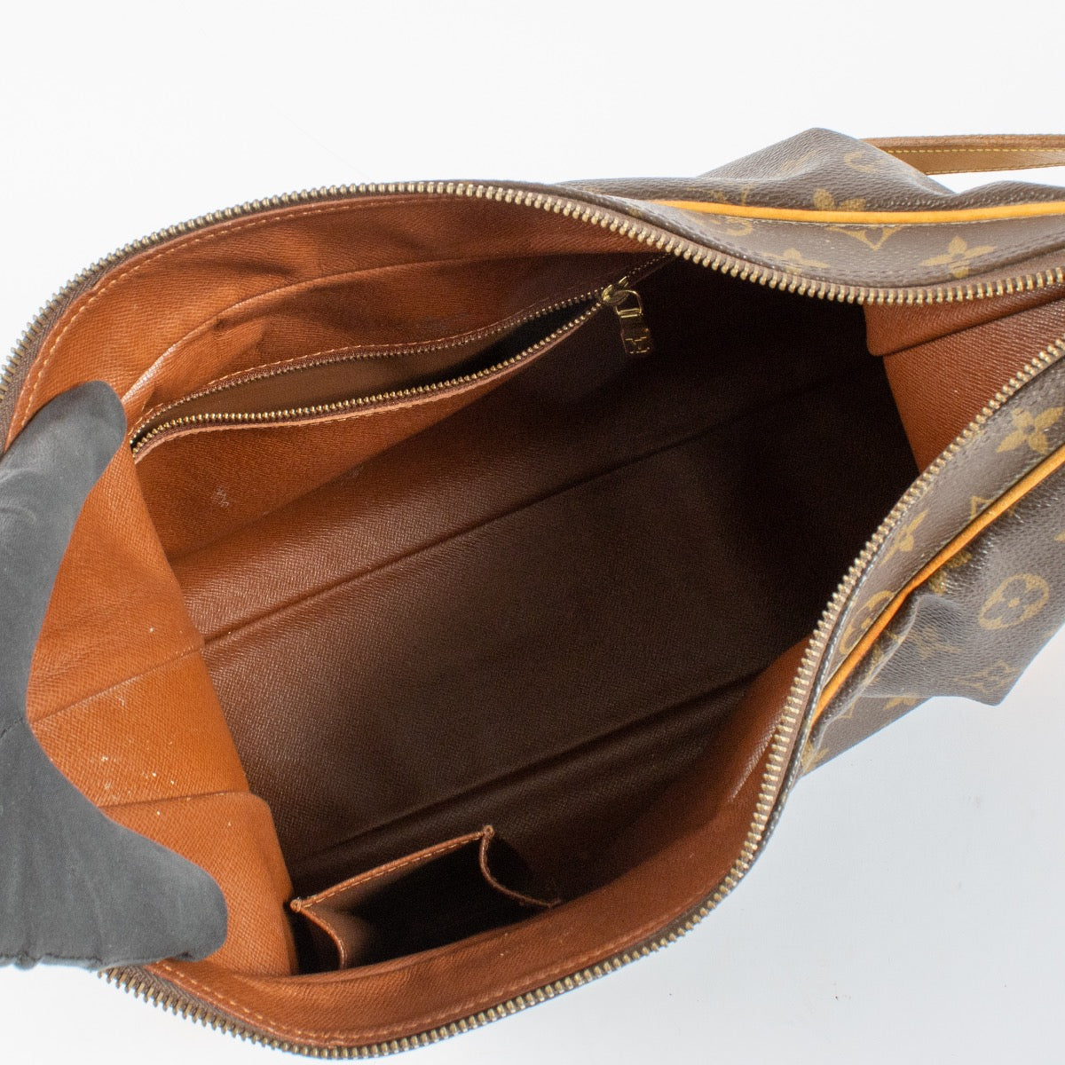 Shop 100% authentic second hand Louis Vuitton Monogram Boulogne Bag on Labellov.com