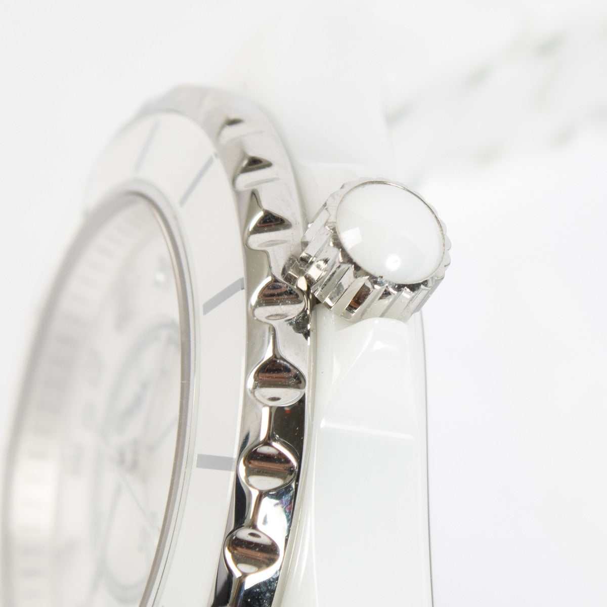 Chanel White Ceramic/Diamond J12 33 mm Watch