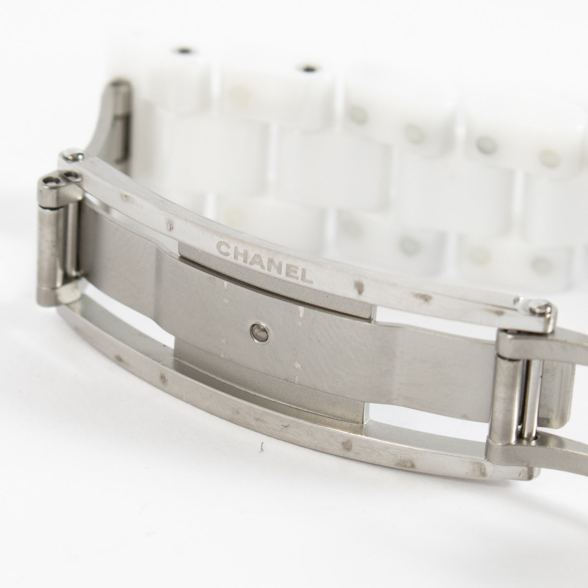 Chanel White Ceramic/Diamond J12 33 mm Watch