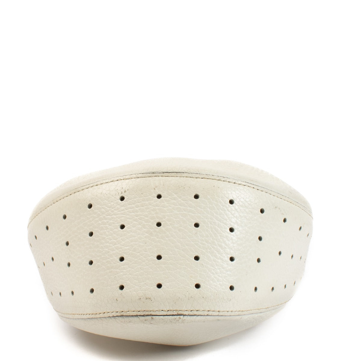 Shop 100% authentic second-hand Delvaux White Tabarin PM Crossbody Bag on Labellov.com