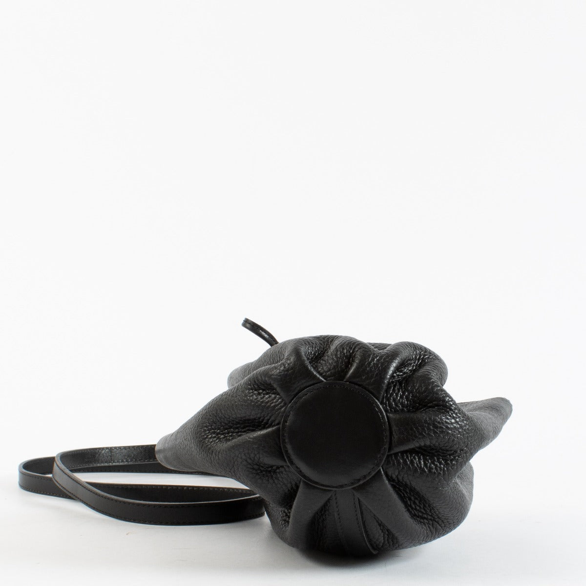 Authentic Second Hand Delvaux Black Rose de Vents on Labellov.com