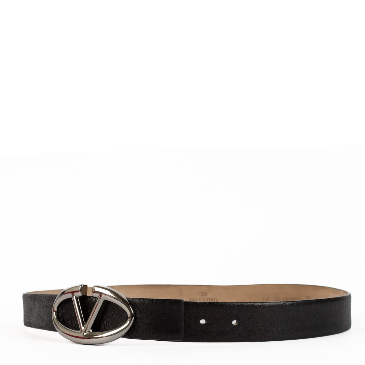 Shop safe online at Labellov in Antwerp, Brussels and Knokke this 100% authentic second hand Valentino Garavani Black Belt - size 85