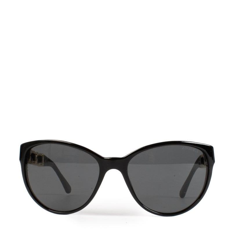 Shop 100% authentic secondhand Chanel Black Chain 5216-Q Sunglasses on Labellov.com