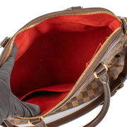 Shop safe online at labellov in Antwerp and Knokke this 100% authentic second hand Louis Vuitton Damier Ebene Trevi GM Shoulder Bag