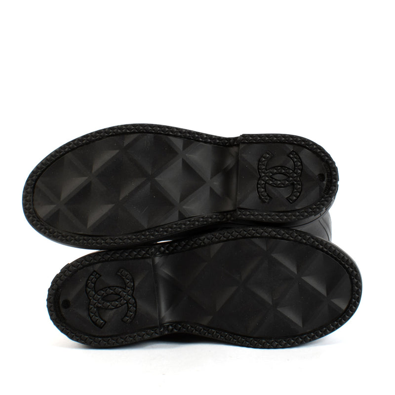 Chanel 22K Black Caoutchouc Rain Boots - Size 40