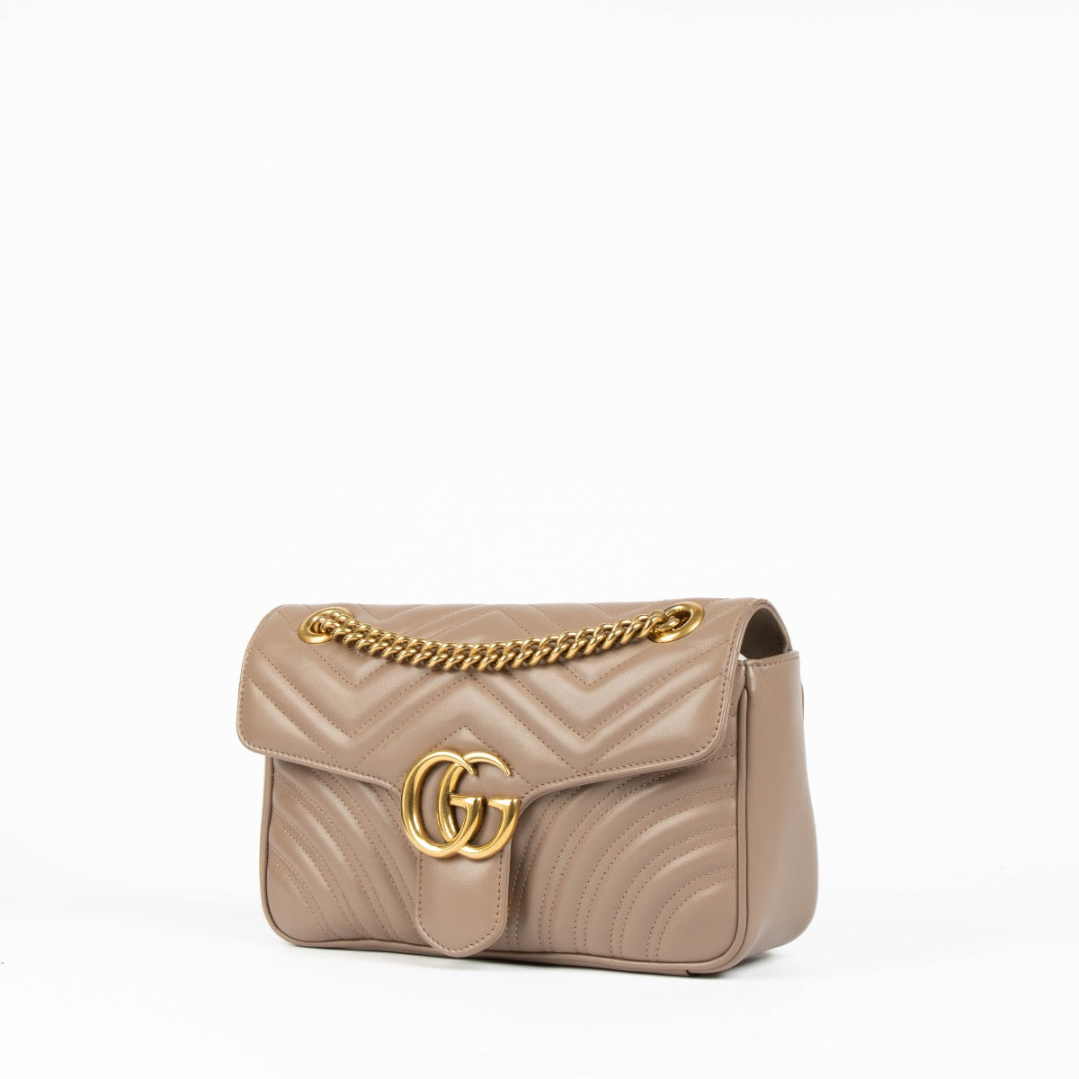Authentic pre-loved Gucci Beige Small GG Marmont Shoulder Bag on Labellov.com