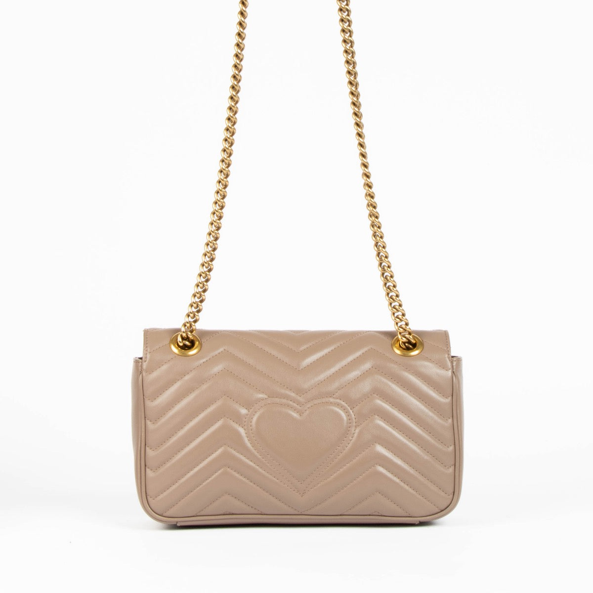 Authentic pre-loved Gucci Beige Small GG Marmont Shoulder Bag on Labellov.com