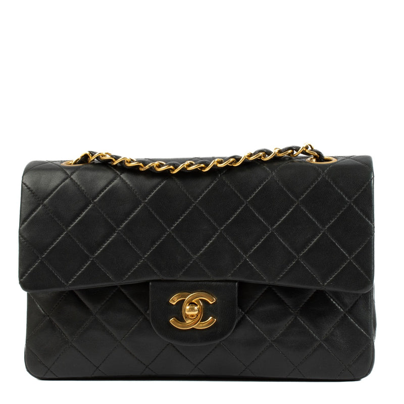 Shop 100% authentic secondhand Chanel Black Small Vintage Classic Flap Bag on Labellov.com