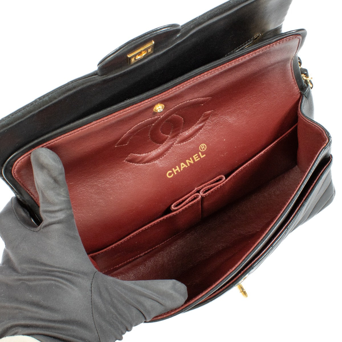 Shop 100% authentic secondhand Chanel Black Vintage Chevron Medium Classic Flap Bag on Labellov.com