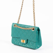 Shop this 100% authentic Chanel Emerald Quilted Aged Calfskin Reissue 2.55 Flap Bag at Labellov.com
