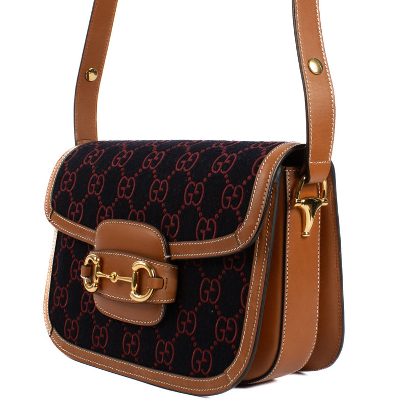Shop safe online at Labellov in Antwerp, Brussels and Knokke this 100% authentic second hand Gucci Blue Wool Horsebit 1955 Shoulder Bag