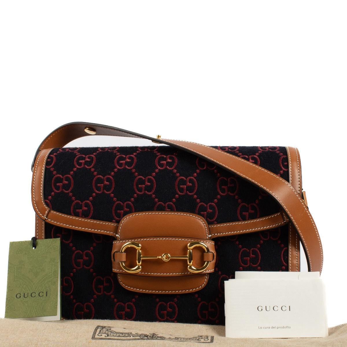 Shop safe online at Labellov in Antwerp, Brussels and Knokke this 100% authentic second hand Gucci Blue Wool Horsebit 1955 Shoulder Bag