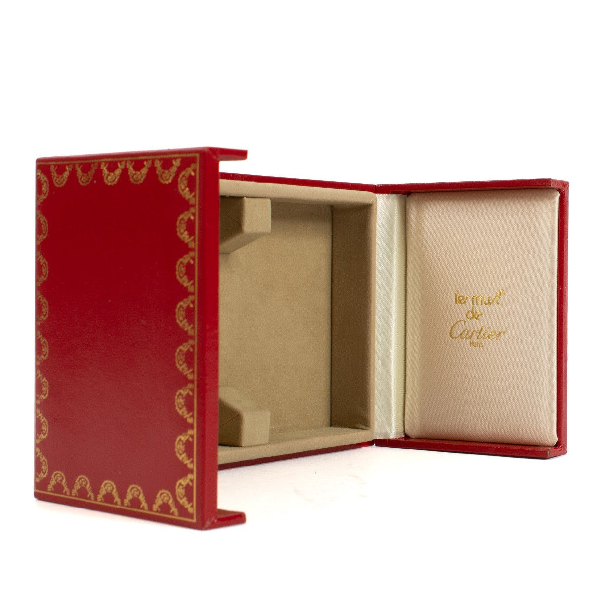shop 100% authentic second hand Cartier Playing Cards Set on Labellov.com