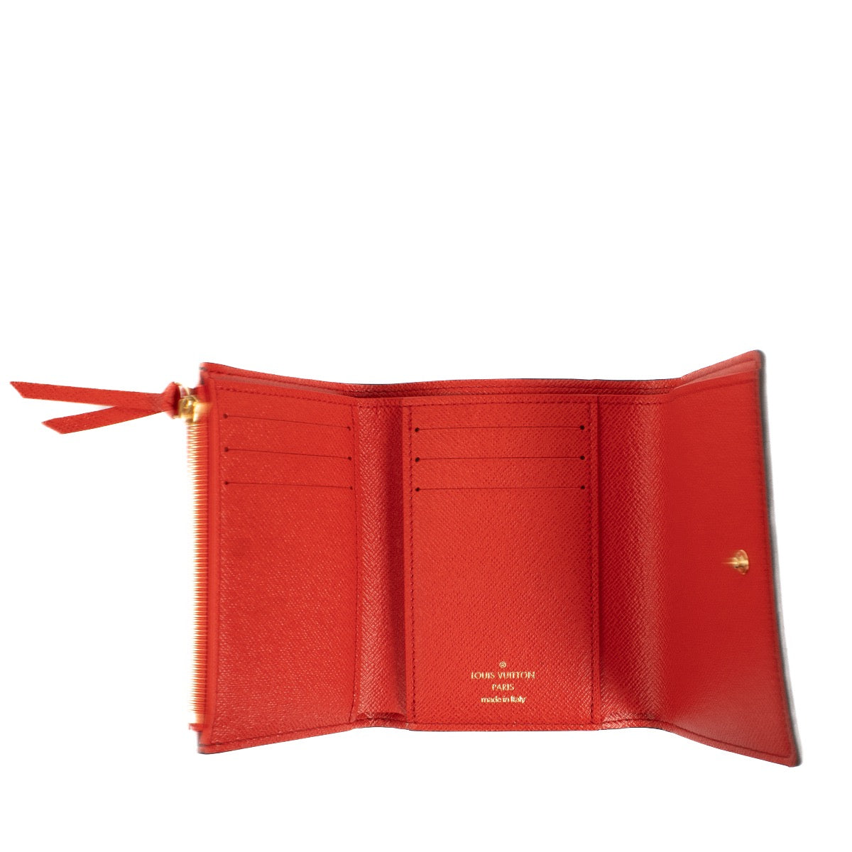 Shop safe online at labellov in Antwerp, Brussels and Knokke this 100% authentic second hand Louis Vuitton Monogram Polar Bear Limited Edition Wallet. Veilig online tweedehands authentieke Louis Vuitton Monogram Polar Bear portefeuille kopen bij Labellov.