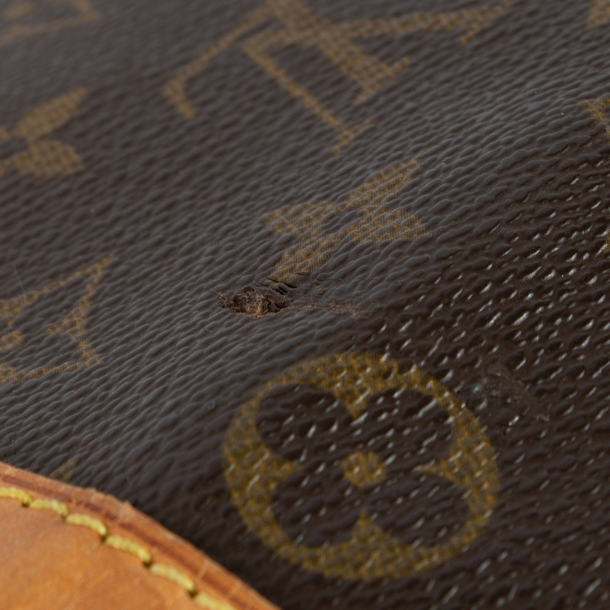 Louis Vuitton Monogram Keepall 55 Travel Bag