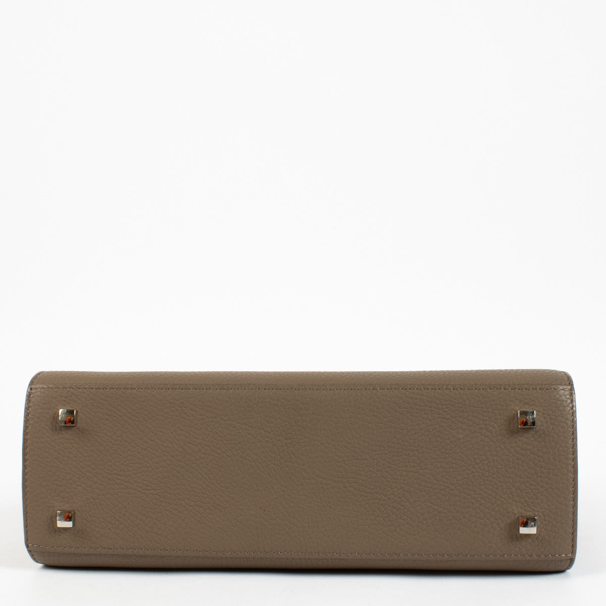 shop 100% authentic second hand Delvaux Taupe Crispy Calf Tempête MM on Labellov.com
