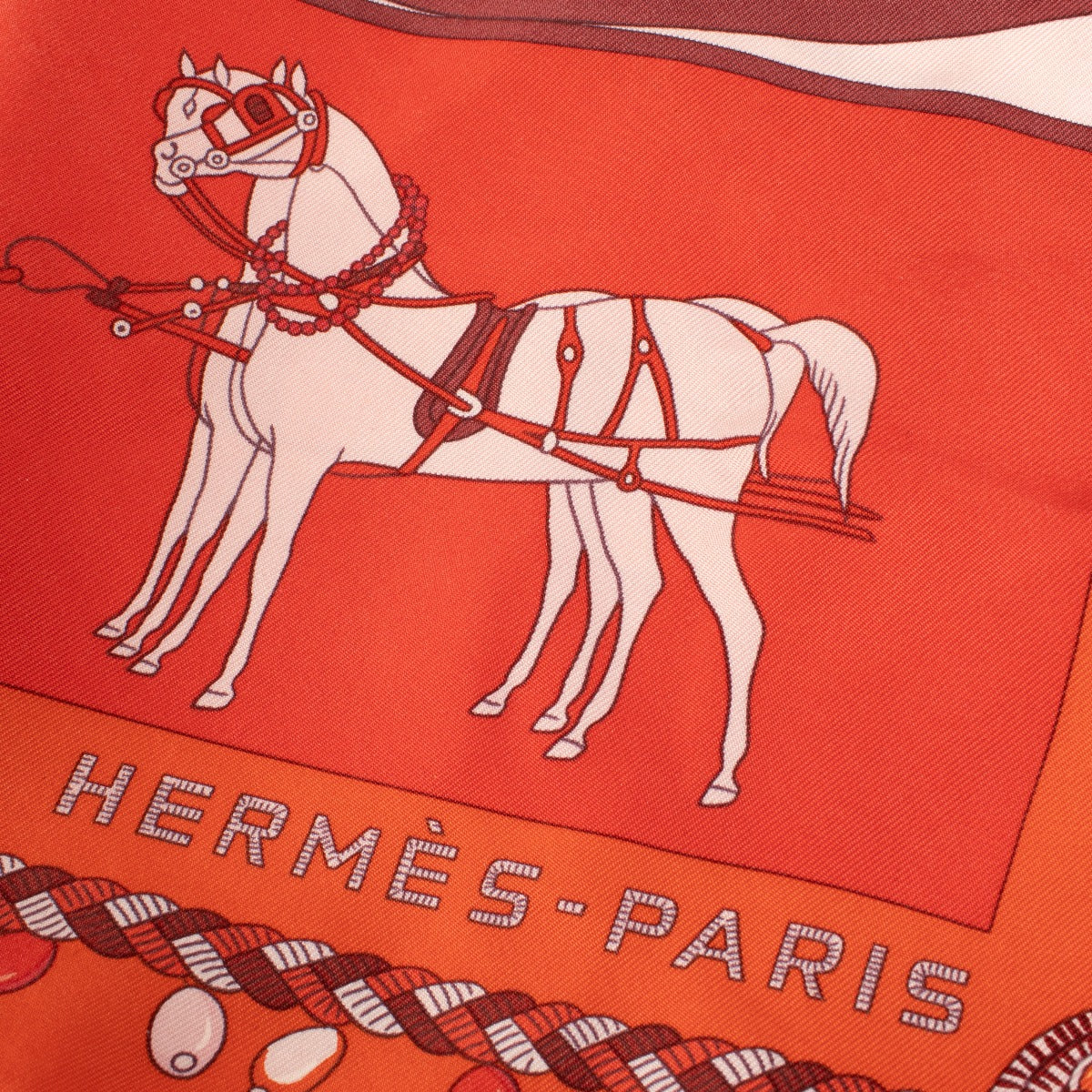 Foulard Hermès Coupé de Gala Wash en soie 90
