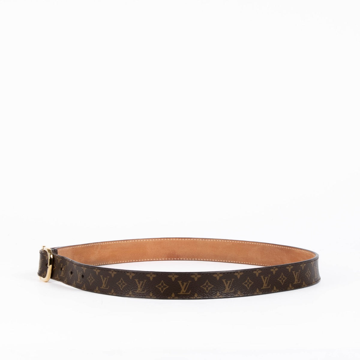 Authentic pre-loved Louis Vuitton Black Leather Monogram Belt Size 80 on Labellov.com