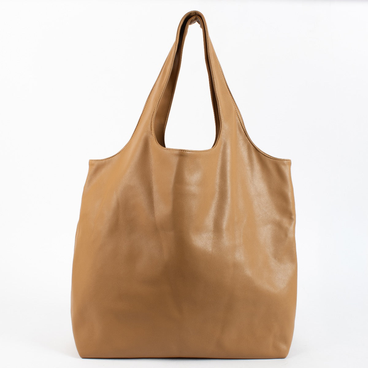 A.P.C. camel leather tote shoulder bag with logo print and soft structure at Labellov.com