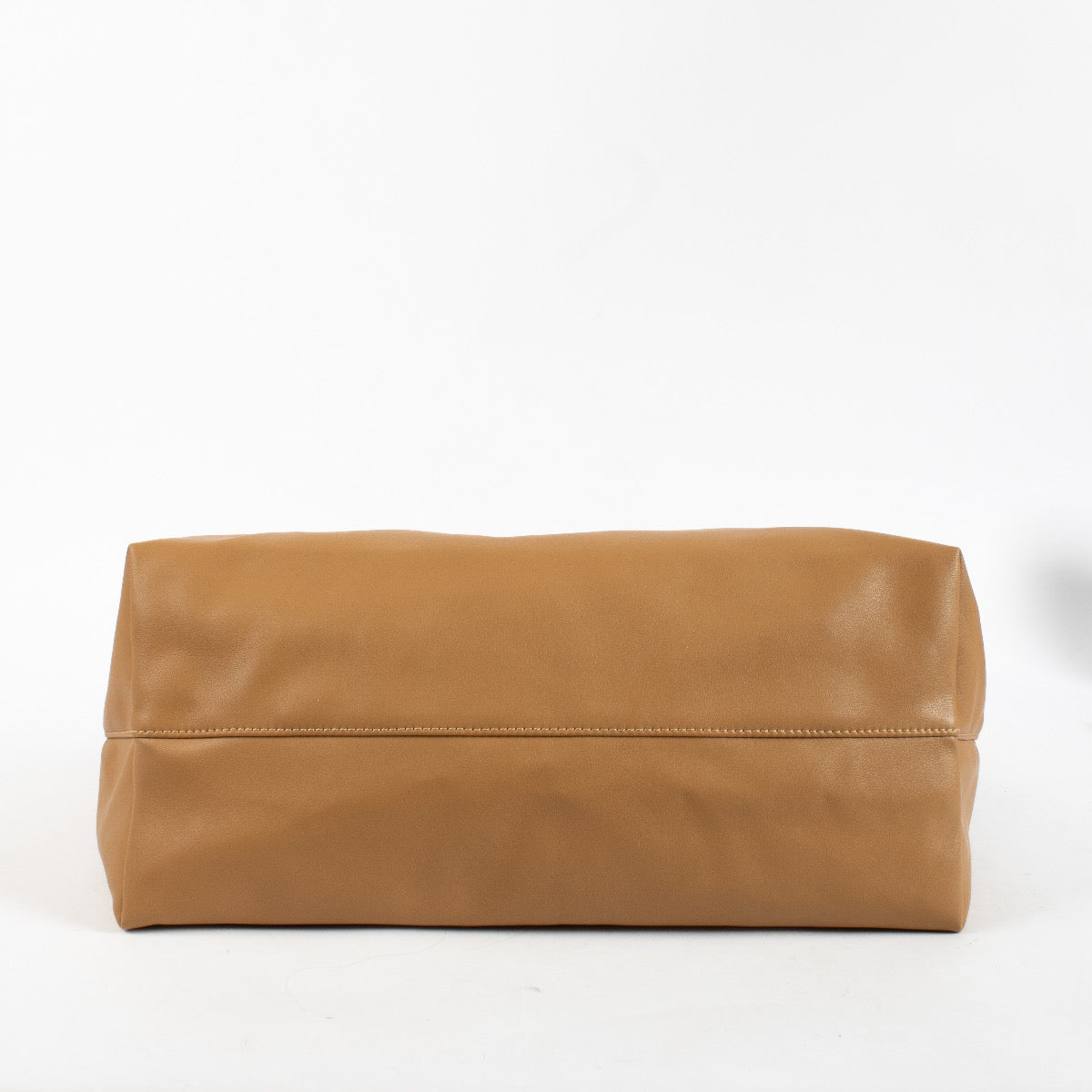 A.P.C. camel leather tote shoulder bag with logo print and soft structure at Labellov.com