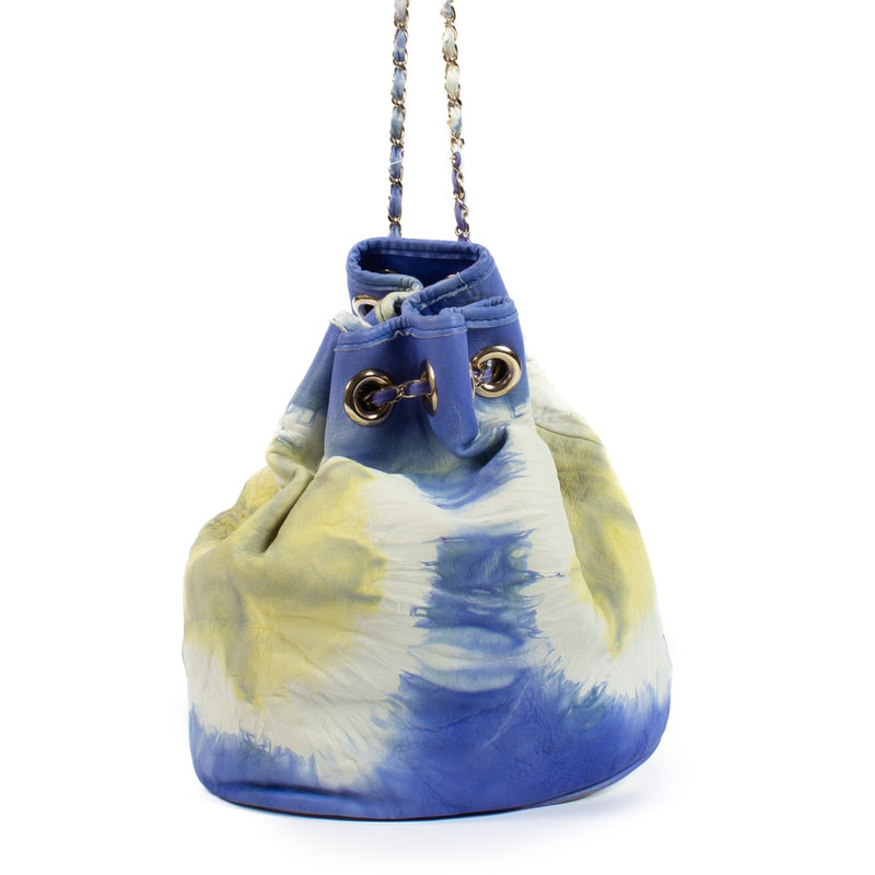 shop 100% authentic second hand Blumarine Multicolor Bucket Bag on Labellov.com