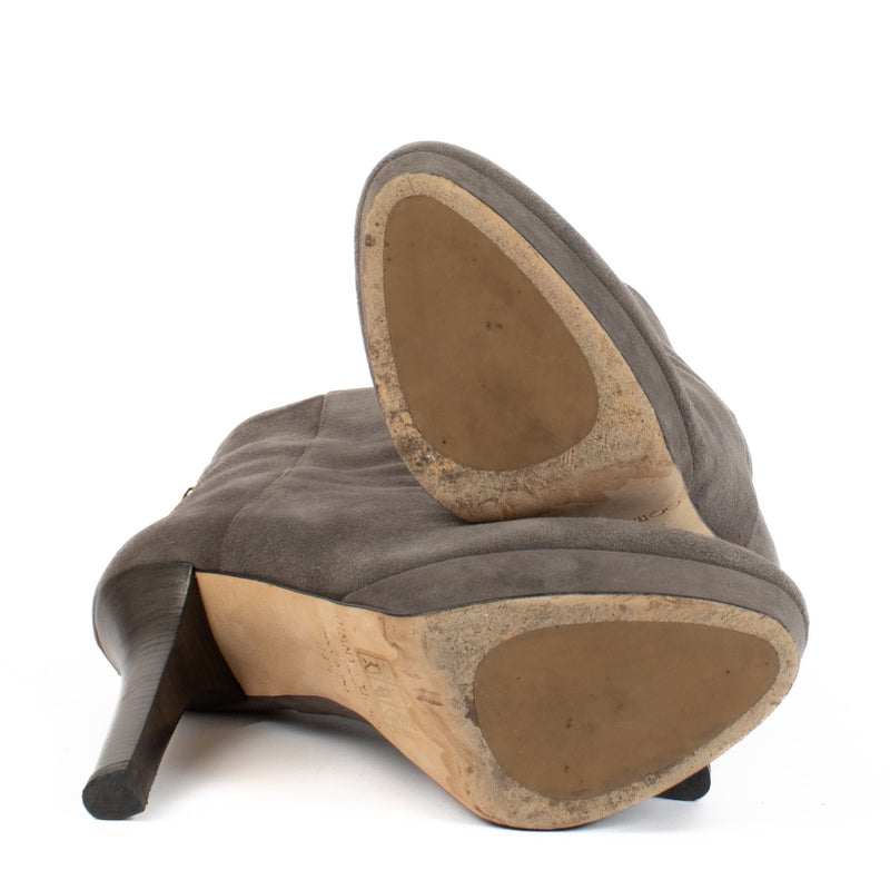 shop 100% authentic second hand Jimmy Choo Grey Ankle Boots - Size 38 1/2 on Labellov.com