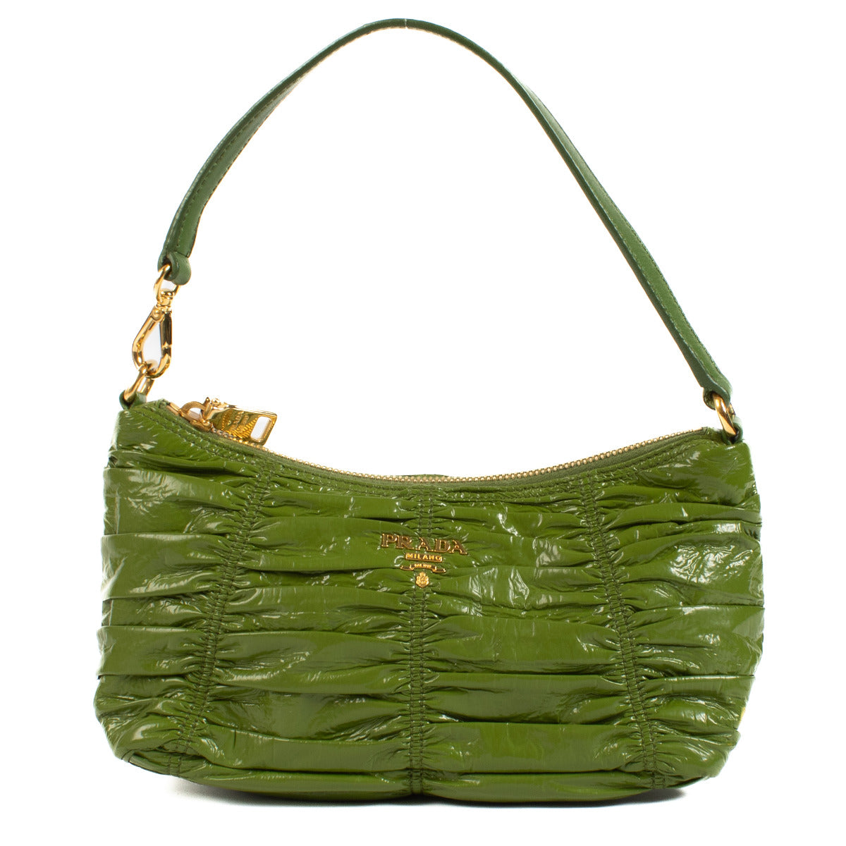 Prada Green Patent Leather Bag aan de beste prijs bij Labellov tweedehands luxe in Antwerpen en Knokke. Koop en verkoop aan de beste prijs.