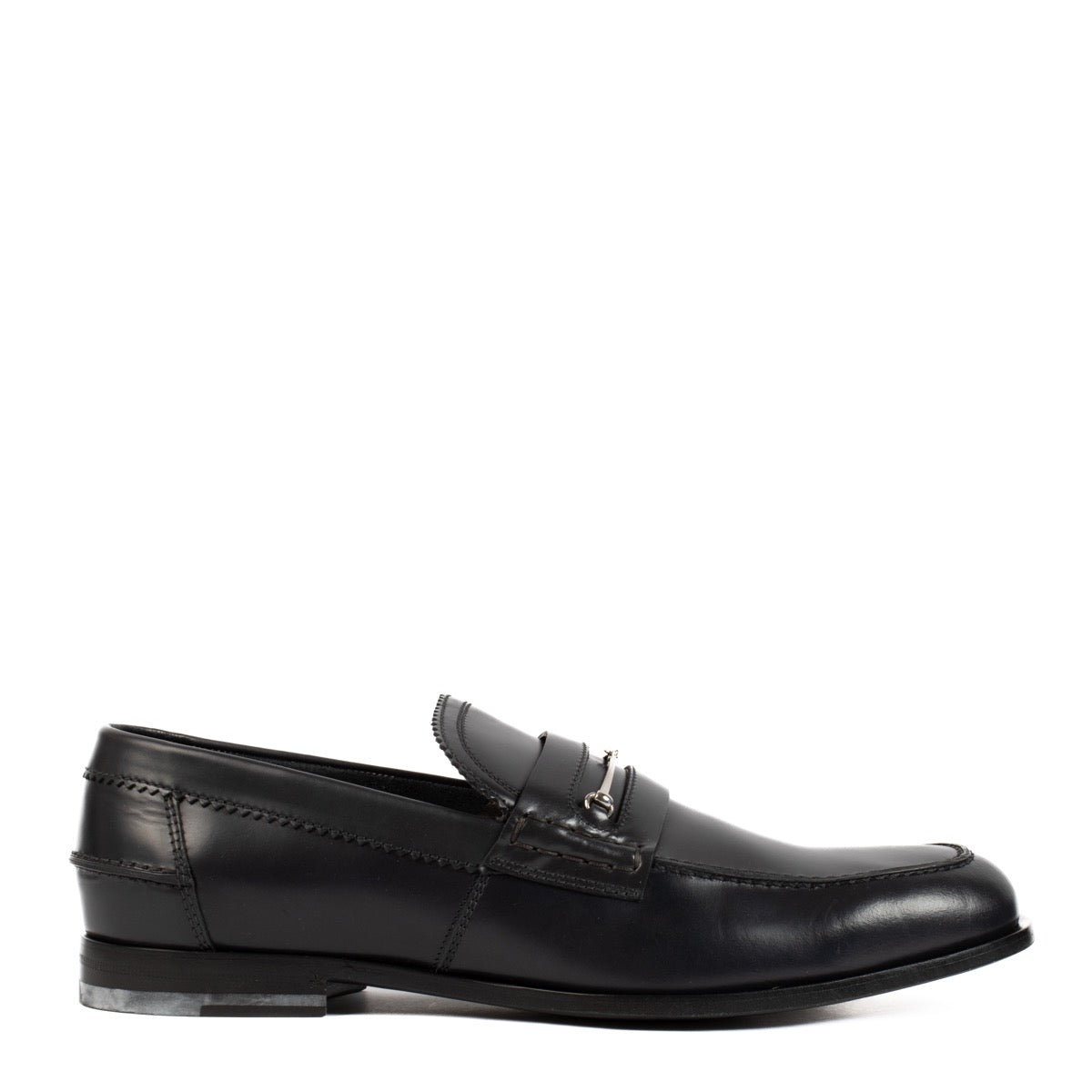 shop 100% authentic second hand Gucci Black Loafers - Size 9 1/2 on Labellov.com